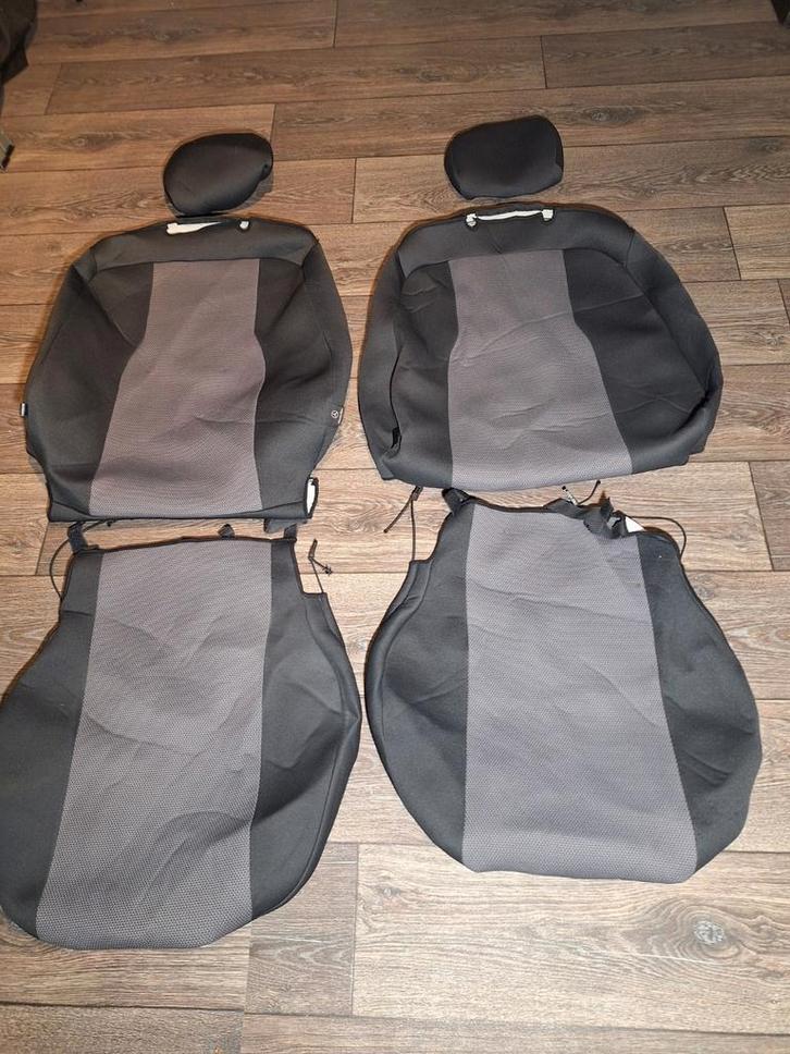 Mercedes C klasse stoelhoezen, Auto diversen, Autohoezen, Zo goed als nieuw, Ophalen of Verzenden