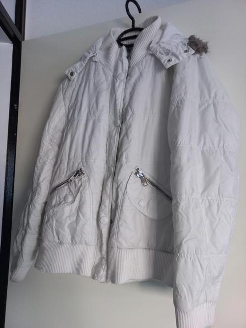 Witte tussen jas maat 44/46, Kleding | Dames, Jassen | Zomer, Zo goed als nieuw, Maat 42/44 (L), Wit, Ophalen of Verzenden