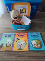 Borre Komt Logeren Koffertje met Knuffel en 3 Boekjes, Kinderen en Baby's, Ophalen of Verzenden, Zo goed als nieuw, Overige typen