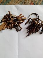 Ongeveer 45 antieke mini sleutels, Verzamelen, Sleutelhangers, Ophalen of Verzenden, Zo goed als nieuw