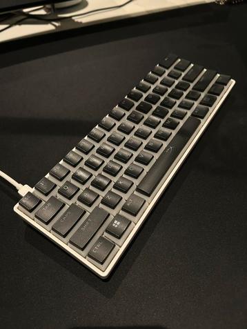 HK gaming keyboard 60% beschikbaar voor biedingen