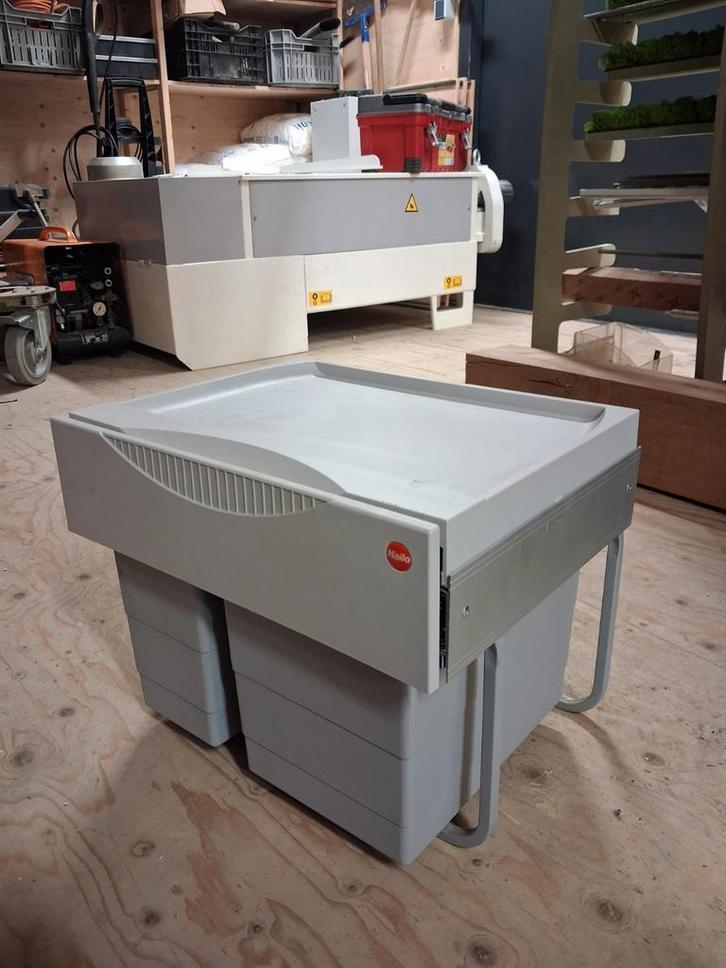 Hailo inbouw afvalsysteem, Huis en Inrichting, Woonaccessoires | Prullenbakken, Nieuw, Kunststof, Minder dan 50 cm, 20 tot 30 liter