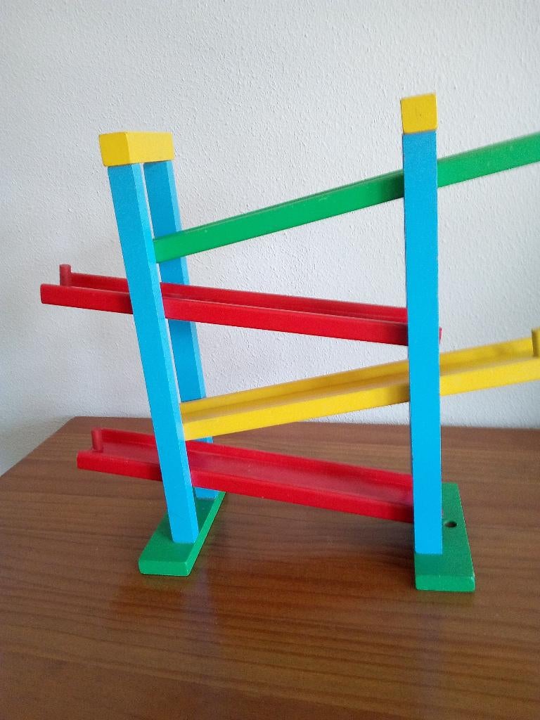 knikkerbaan met 4 frisse kleuren hout, Kinderen en Baby's, Speelgoed | Houten speelgoed, Ophalen, Gebruikt, Overige typen