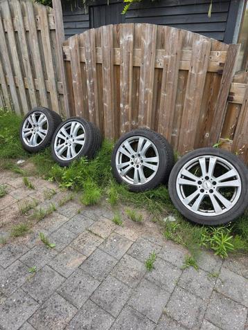 Winterbanden beschikbaar voor biedingen
