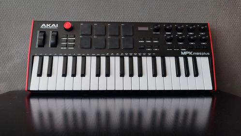 AKAI mpk mini plus - Ongebruikt, Muziek en Instrumenten, Midi-apparatuur, Zo goed als nieuw, Ophalen of Verzenden