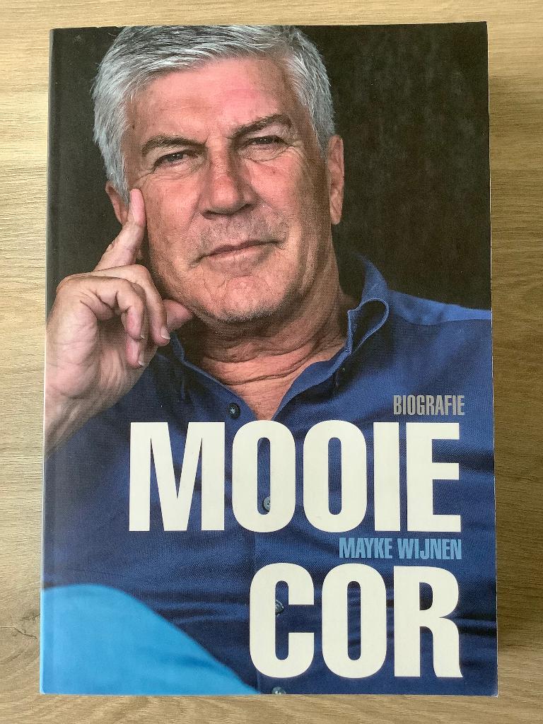 Mooie Cor Biografie, Mayke Wijnen, Nieuw, Ophalen of Verzenden, Balsport