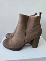 Bruine korte laarzen met hak Anna Field in maat 41, Anna Field, Bruin, Lage of Enkellaarzen, Ophalen of Verzenden