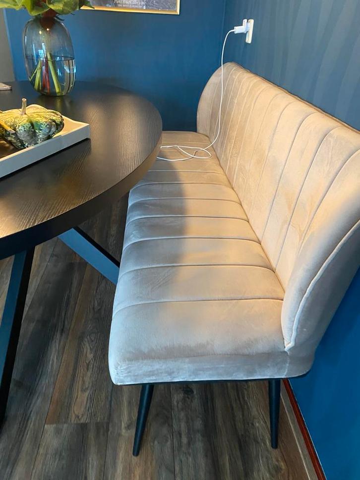 AQ living eetkamer bank nieuw in doos, Huis en Inrichting, Banken | Sofa's en Chaises Longues, Zo goed als nieuw, Ophalen of Verzenden