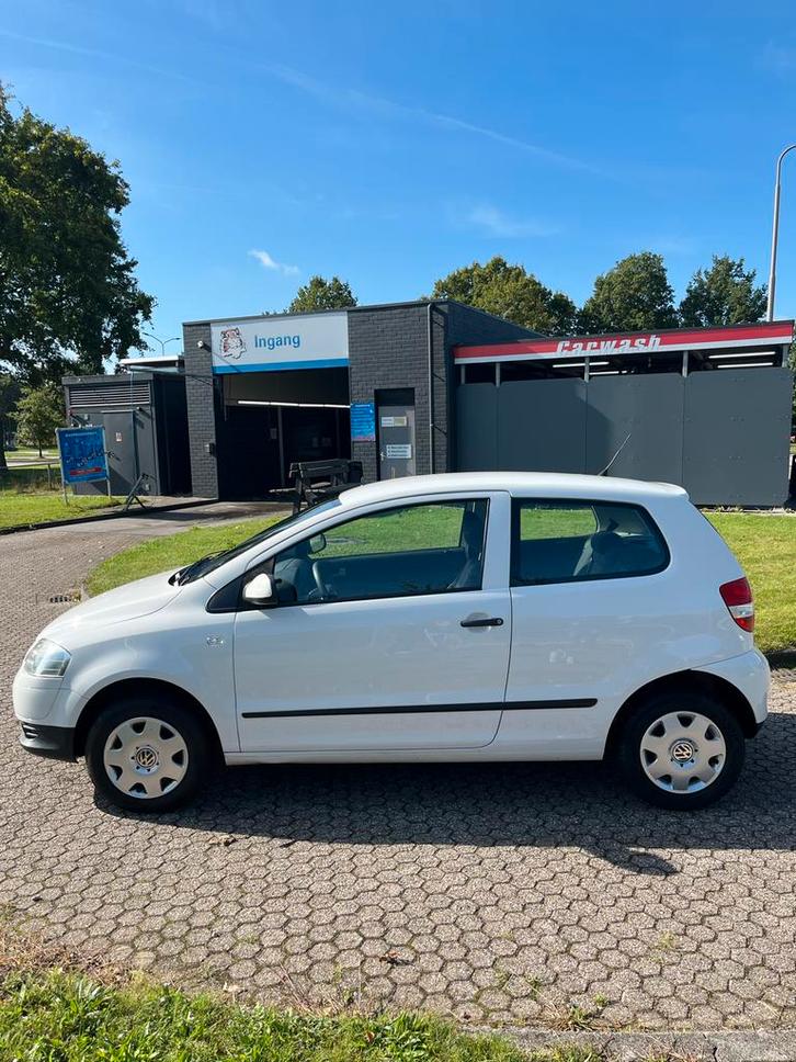 Volkswagen Fox 1.2 40KW 2008 Wit, Auto's, Volkswagen, Particulier, Fox, Benzine, C, Hatchback, Handgeschakeld, Origineel Nederlands