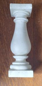 Gegoten Engelse stijl zuil 32cm, decoratief, Antiek en Kunst, Kunst | Beelden en Houtsnijwerken, Ophalen