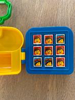 3 op een rij in een box van Playmobil/Lego., Ophalen of Verzenden, Zo goed als nieuw, Puzzelen