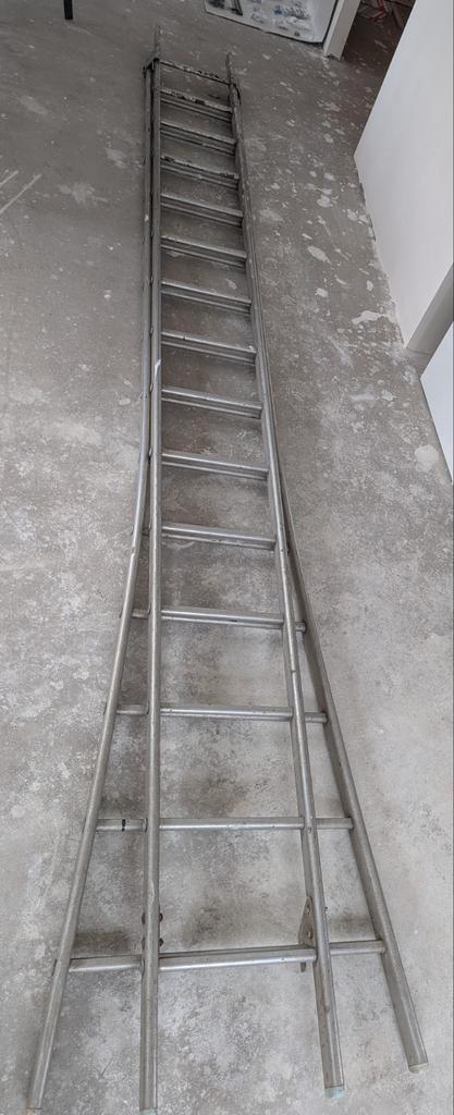 Lange ladder 7 meter 2-delig 14+15 tredes, Doe-het-zelf en Verbouw, Ladders en Trappen, Gebruikt, Ladder, 4 meter of meer, Opvouwbaar of Inschuifbaar
