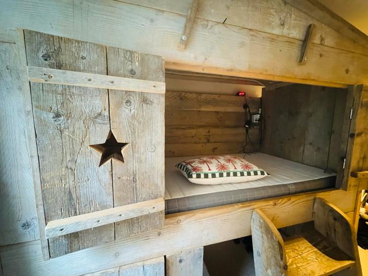 Leuk bedstee bed, Kinderen en Baby's, Kinderkamer | Bedden, Zo goed als nieuw, 180 cm of meer, 85 tot 100 cm, Matras, Ophalen of Verzenden