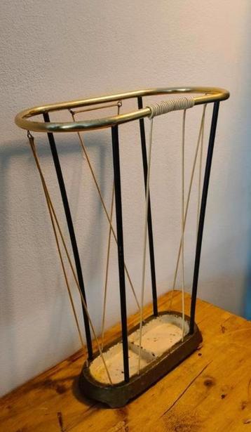 Vintage '50s Mid-Century Paraplustandaard beschikbaar voor biedingen