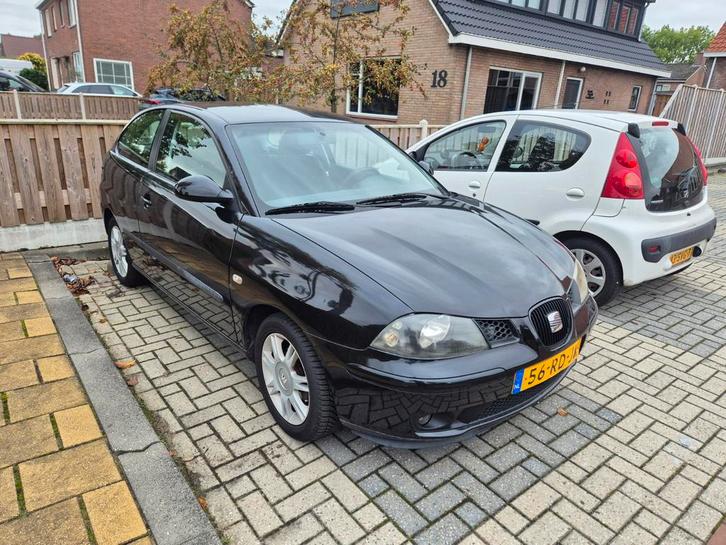 Seat Ibiza 1.4 16V 55KW 2005 Zwart, Auto's, Seat, Particulier, Ibiza, Benzine, C, Hatchback, Handgeschakeld, Origineel Nederlands
