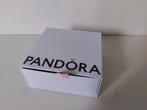Aangeboden een origineel Pandora sieraden doosje (3), Ophalen of Verzenden, Nieuw, Wit, Overige materialen