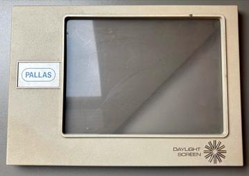 Pallas Dia Slide Daylight Screen beschikbaar voor biedingen