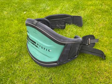Mystic Majestic L harnas beschikbaar voor biedingen