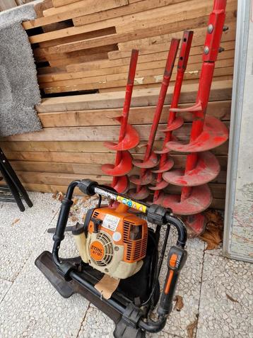 Stihl bt121 grondboor  beschikbaar voor biedingen