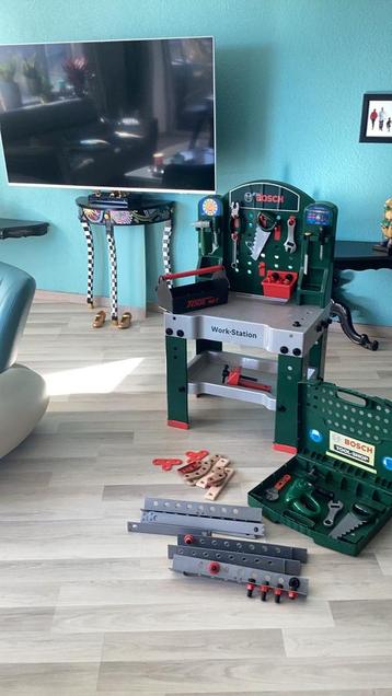 Werkbank boormachine Bosch voor kids beschikbaar voor biedingen