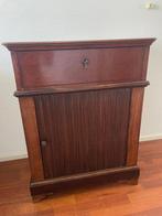 antiek kastje, Ophalen