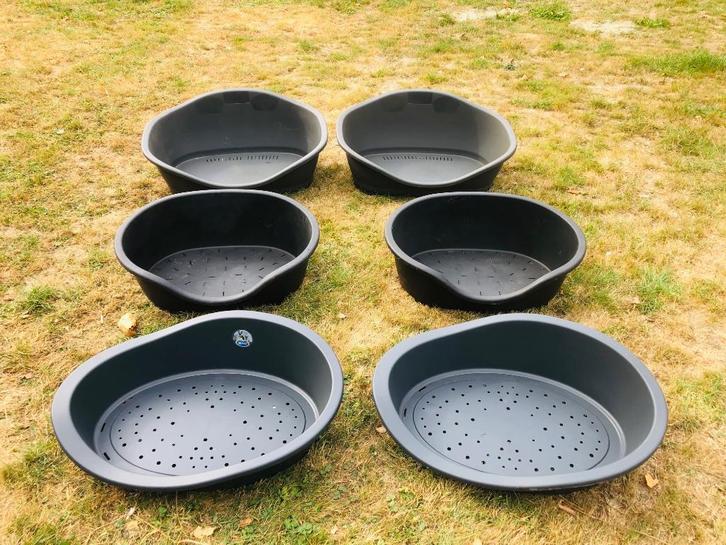 Kunststof hondenmanden zwart 6 stuks diverse maten, Dieren en Toebehoren, Hondenmanden, Zo goed als nieuw, Overige, Ophalen