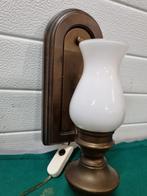 Wandlamp messing met melkglas, Huis en Inrichting, Lampen | Wandlampen, Ophalen of Verzenden, 'T Olde Gre-j, Info@toldegrej.nl