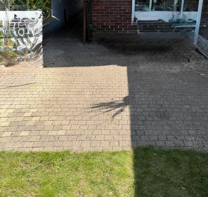 GRATIS ruim 30m2 terras stenen of gedeelte. Kleur beige/geel, Tuin en Terras, Terrasdelen en Vlonders, Gebruikt, Hout, Ophalen