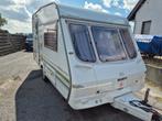 Swift 390 Silhouette Voortent, Luifel, Fietsendrager, Caravans en Kamperen, Standaardzit, Tot en met 2, Bedrijf, 2 aparte bedden