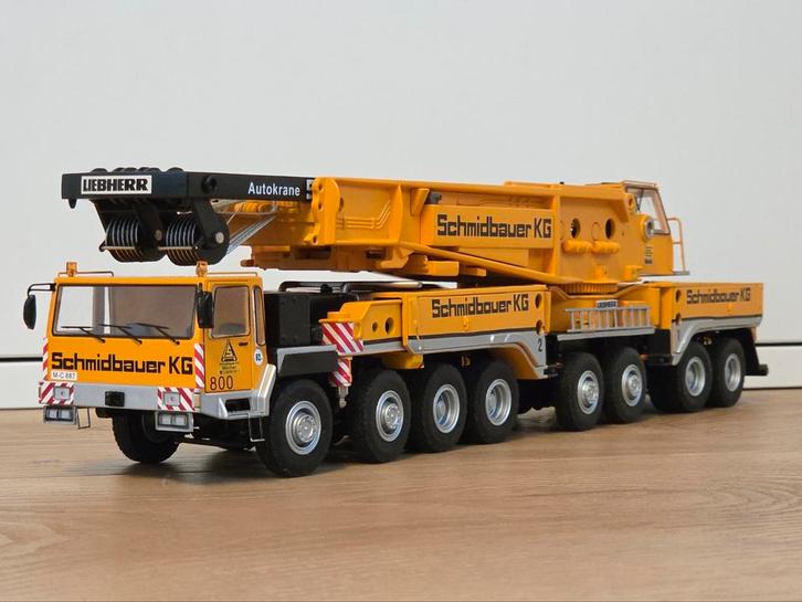 Liebherr LTM 1800 Schmidbauer KG [ycc-1:50], Hobby en Vrije tijd, Modelauto's | 1:50, Zo goed als nieuw, Hijskraan, Tractor of Landbouw