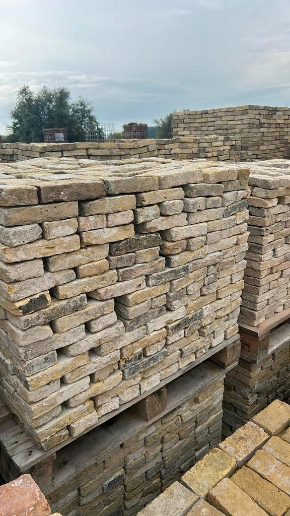 32000 stuks Friese geeltjes klein formaat, Doe-het-zelf en Verbouw, Metselstenen, Bakstenen, Ophalen