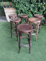 THONET STIJL BARKRUKKEN GEBRUIKT !!! 6 STUKS NOG AANWEZIG., Huis en Inrichting, Barkrukken, Ophalen, Met voetsteun, 60 tot 90 cm