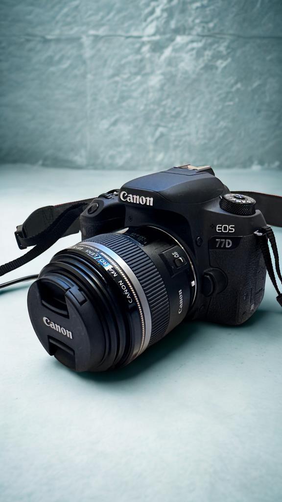 Canon EOS 77D + Canon 60mm Macro Lens, Audio, Tv en Foto, Fotocamera's Digitaal, Zo goed als nieuw, Canon, Ophalen of Verzenden