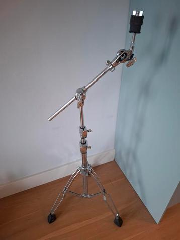 Pearl boom stand (B-1030) beschikbaar voor biedingen