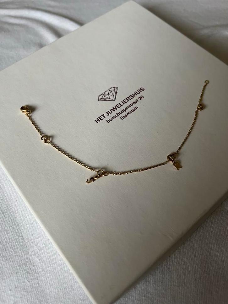 14k Gouden Armband met R & S Letters, Sieraden, Tassen en Uiterlijk, Armbanden, Zo goed als nieuw, Goud, Goud, Met bedels of kralen