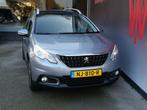 Peugeot 2008 1.2 PURETECH BLUE LION | PANO | CARPLAY | NAVIG, Auto's, Peugeot, Voorwielaandrijving, Stof, 23 km/l, Origineel Nederlands
