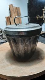 Antieke poffer., Ophalen of Verzenden