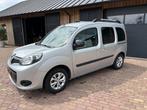 Renault Kangoo Family 1.2 TCe Limited Start&Stop , TREKHAAK, Voorwielaandrijving, 1350 kg, Stof, Gebruikt