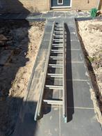 Ladder aluminium 2x12 treden uitschuifbaar, Doe-het-zelf en Verbouw, Ladders en Trappen, Ophalen, Zo goed als nieuw, 4 meter of meer