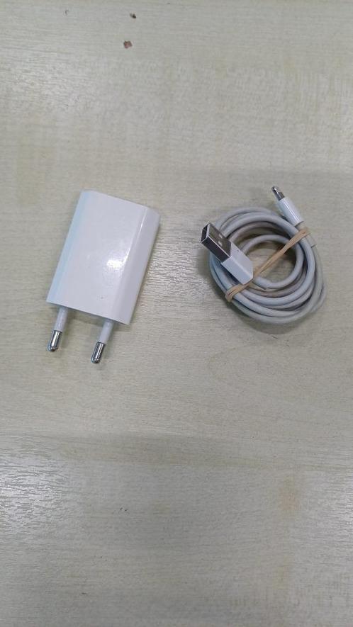 iPhone oplader Apple (USB A, 5W, Lightning kabel), Telecommunicatie, Mobiele telefoons | Telefoon-opladers, Refurbished, Apple iPhone