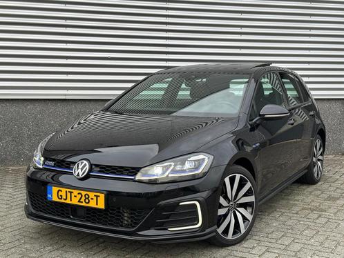 Volkswagen Golf 1.4 TSI Phev 204pk 5D DSG 2017 Zwart, Auto's, Volkswagen, Particulier, Golf, Hybride Elektrisch/Benzine, Plug-in hybride