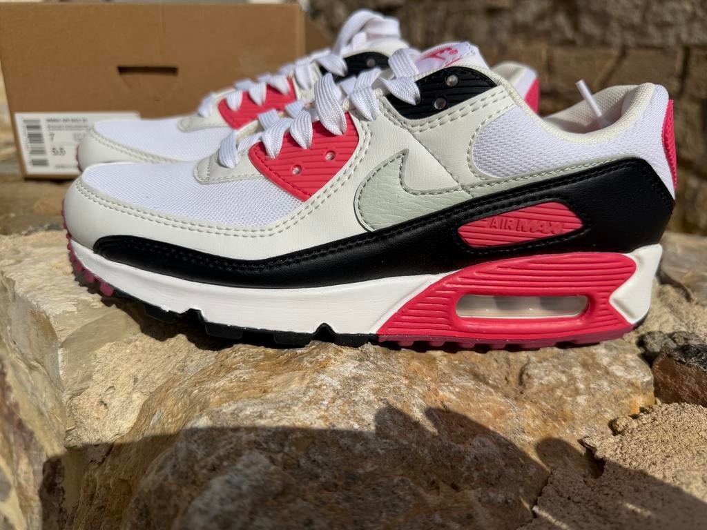 Nike Air Max 90 - Maat 38 NIEUW!! Aster Pink, Nike, Nieuw, Ophalen of Verzenden, Sneakers of Gympen