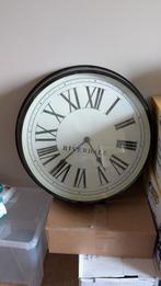 Riverdale Wandklok, Huis en Inrichting, Woonaccessoires | Klokken, Ophalen of Verzenden, Gebruikt, Analoog, Wandklok