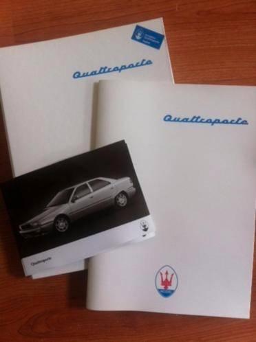 Maserati Quattroporte fraaie originele persmap '94, Boeken, Auto's | Folders en Tijdschriften, Ophalen of Verzenden