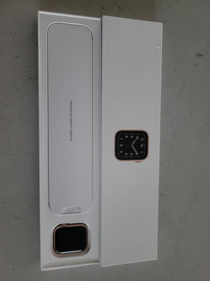 Apple Watch SE 40mm - Perfecte Smartwatch!, Sieraden, Tassen en Uiterlijk, Smartwatches, Gebruikt, iOS, Afstand, Calorieverbanding
