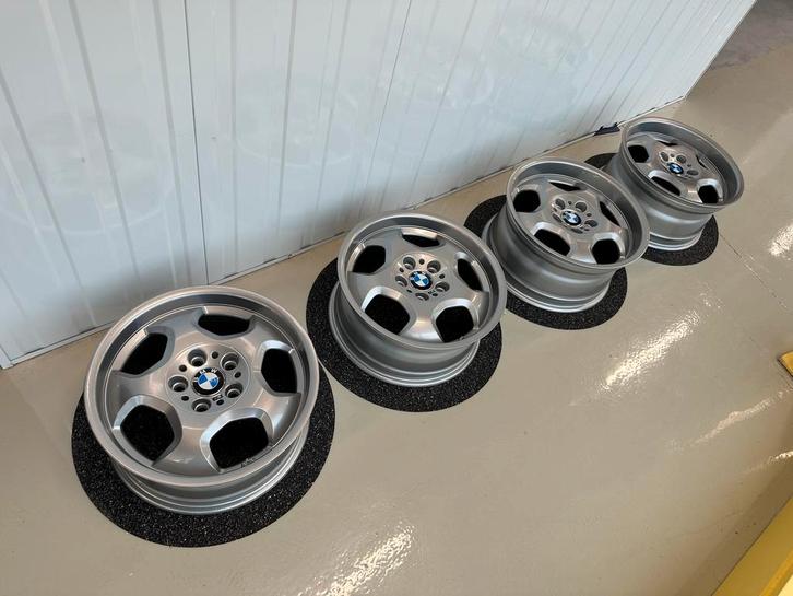 17'' Bmw E36 Styling 23 Contour Breedset M3 Z3M 7,5J & 8,5J, Auto-onderdelen, Banden en Velgen, Velg(en), Zomerbanden, 17 inch