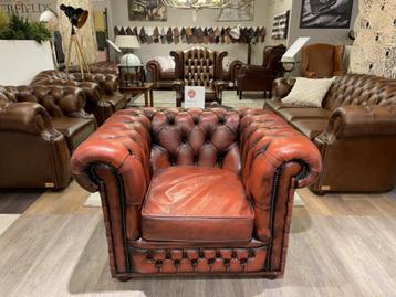 Engelse Chesterfield club fauteuil Chapel Oxblood rood