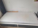 Bed+matras, Huis en Inrichting, Ophalen, Eenpersoons, Wit, Zo goed als nieuw