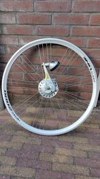 Voorwiel alu.28" Pelikan met ingebouwde dynamo en ringrem +l, Fietsen en Brommers, Fietsonderdelen, Ophalen of Verzenden, Zo goed als nieuw