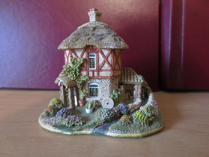 Lilliput Lane - Peppermill Cottage, Verzamelen, Beelden en Beeldjes, Zo goed als nieuw, Overige typen, Ophalen of Verzenden